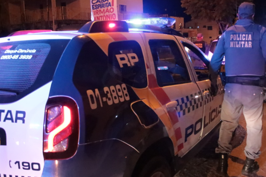 Cabeleireiro é preso em Cuiabá suspeito de tráfico de drogas